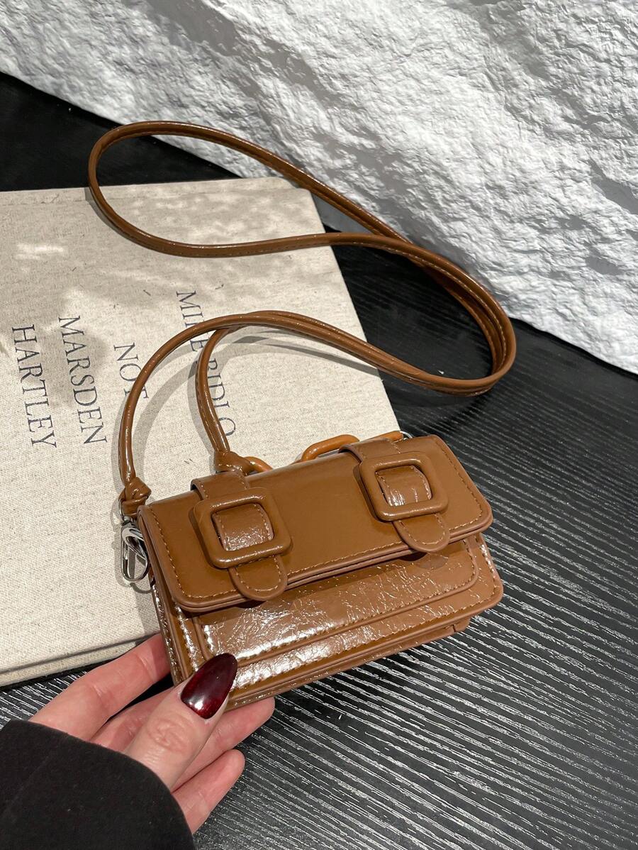 2025 Autumn Winter Lipstick-Shape Candy Crossbody Bag for Women – Trendy Mini Shoulder Bag, Versatile and Stylish Small Handbag, Perfect Statement Accessory for Daily Use, Parties, and Seasonal Outfits