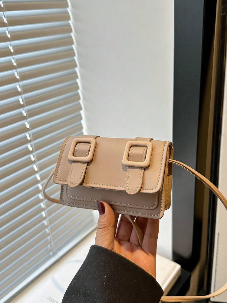 2025 Autumn Winter Lipstick-Shape Candy Crossbody Bag for Women – Trendy Mini Shoulder Bag, Versatile and Stylish Small Handbag, Perfect Statement Accessory for Daily Use, Parties, and Seasonal Outfits