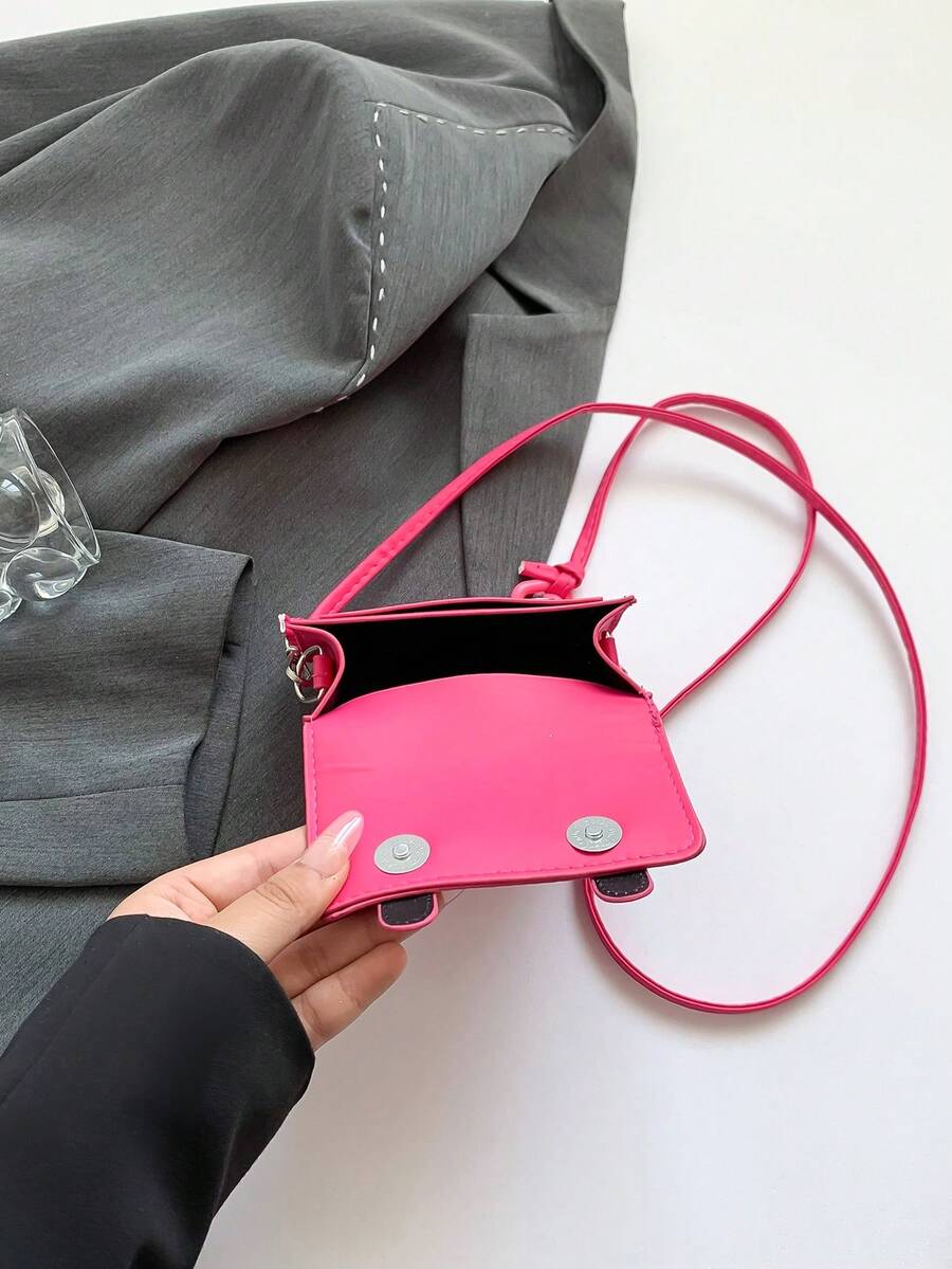 2,25 Autumn/Winter Fashionable Miniature Lipstick-Shape Candy Crossbody Bag For Women, Versatile Small Shoulder Bag