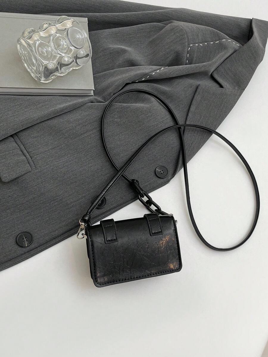 2,25 Autumn/Winter Fashionable Miniature Lipstick-Shape Candy Crossbody Bag For Women, Versatile Small Shoulder Bag