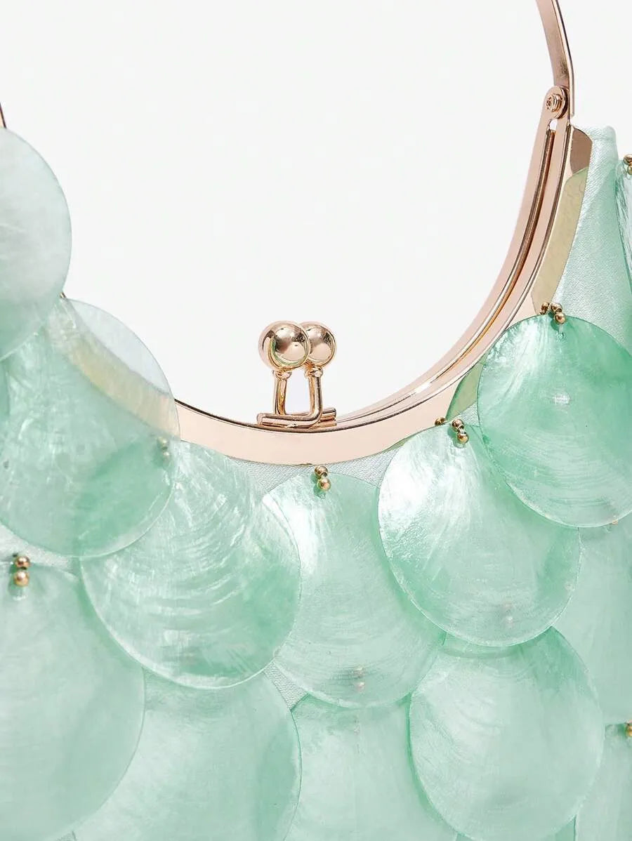 Elegant Top Handle Bag for Women with Shell Accents and Metal Handles, Fashionable and Versatile Summer Handbag, Perfect for Beach, Vacation, Holidays, Stylish and Personalized Purse for Casual or Resort Outfits
