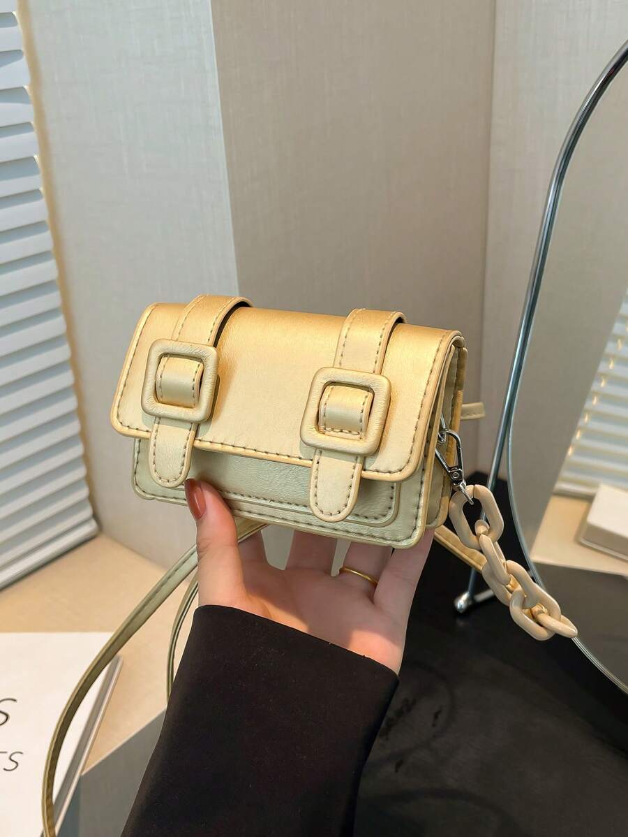 2025 Autumn Winter Lipstick-Shape Candy Crossbody Bag for Women – Trendy Mini Shoulder Bag, Versatile and Stylish Small Handbag, Perfect Statement Accessory for Daily Use, Parties, and Seasonal Outfits