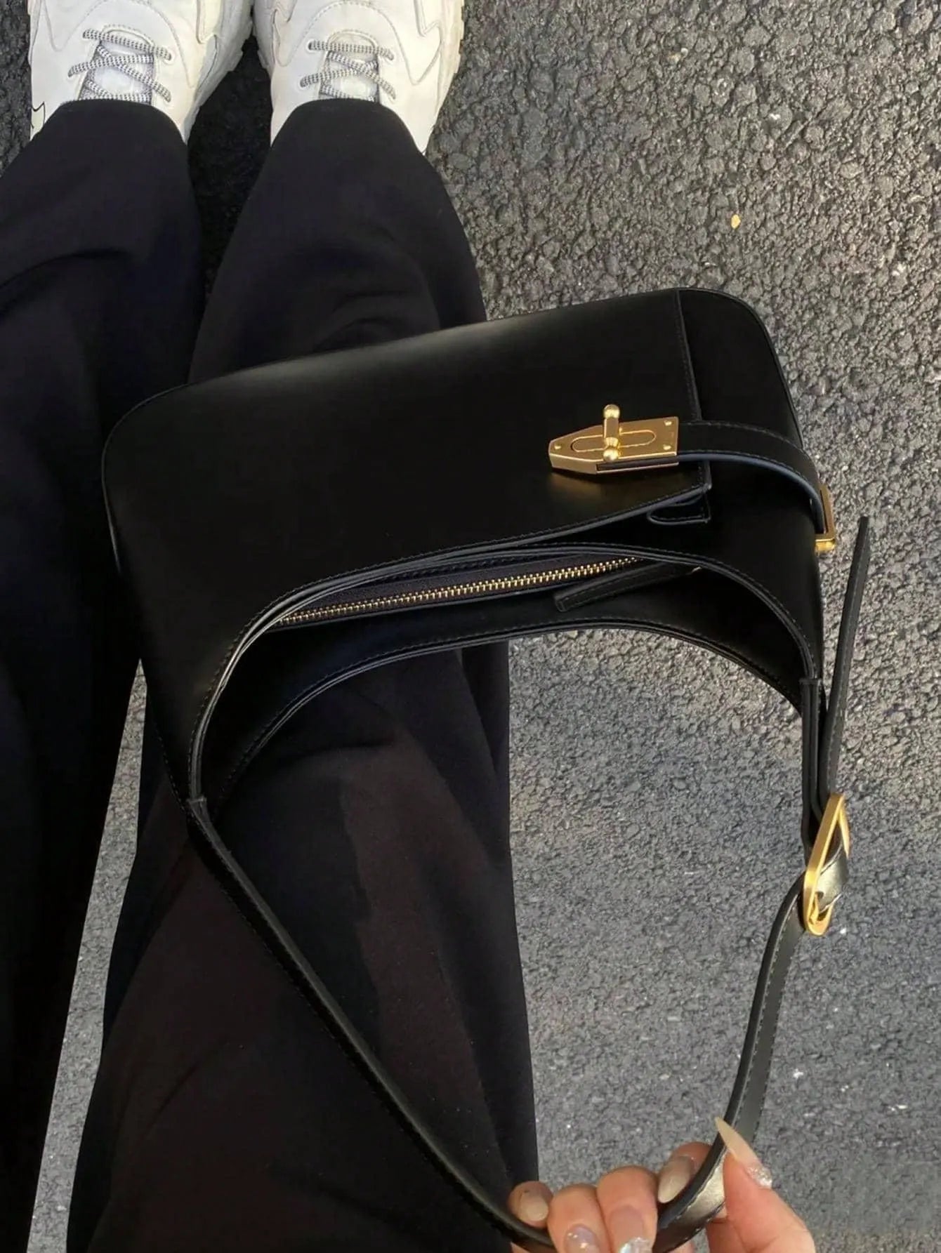 Medium Black Hobo Bag with Buckle Decor, Fashionable Business Casual Shoulder Bag for Women, Perfect for Office, Work, and Everyday Professional Style, Spacious and Elegant Design